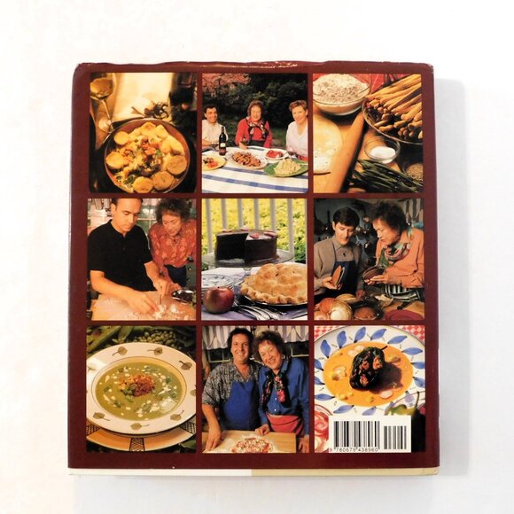 In Julias Kitchen with Master Chefs by Julia Child First Edition Cookbook HBDJ - Picture 2 of 7